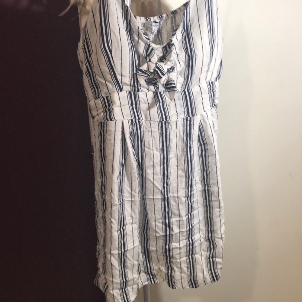 Nautical dress with bow detail